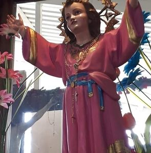 Meet your Posher, Yesenia